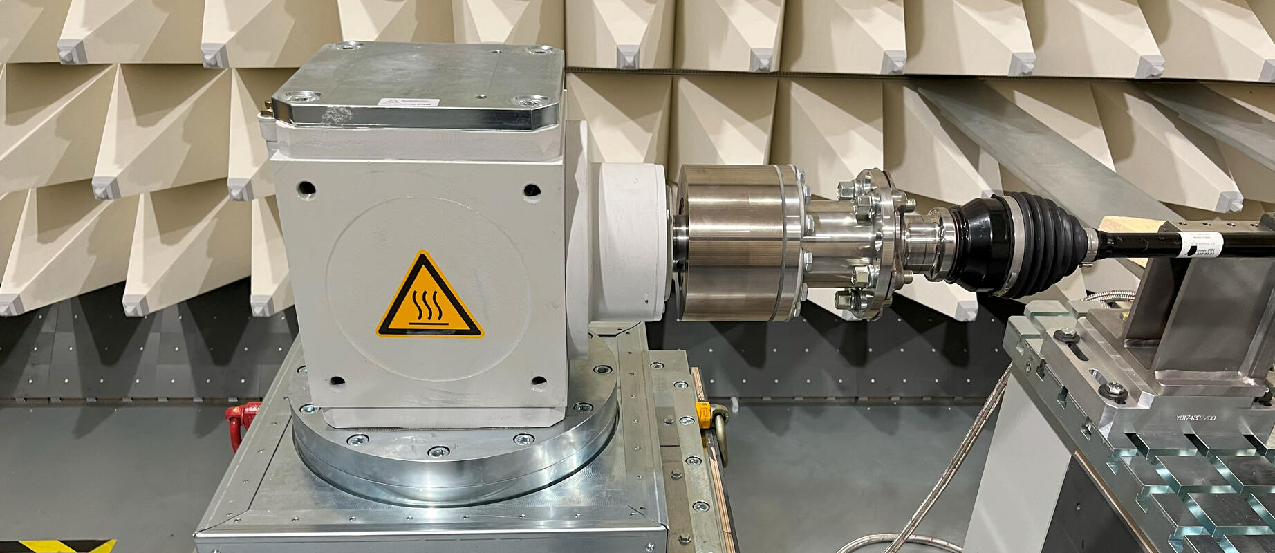 EMV E-Motorenprüfstand für die Becom Group in Wien