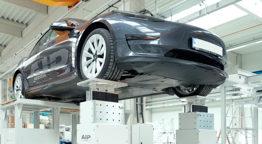 Elektrische Präzision für hochdynamische PKW-Anwendungen